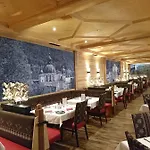 Hotel Hotel Am Kofel - Gesundheitszentrum Oberammergau 3*